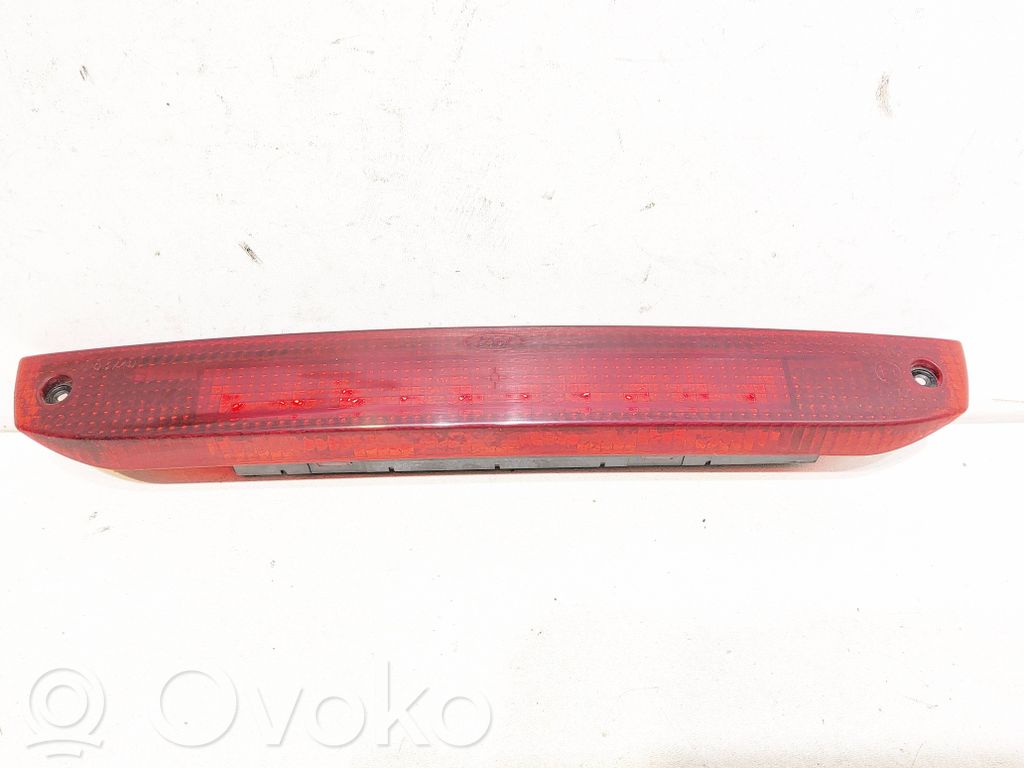 Ford Focus Third/center stoplight 
