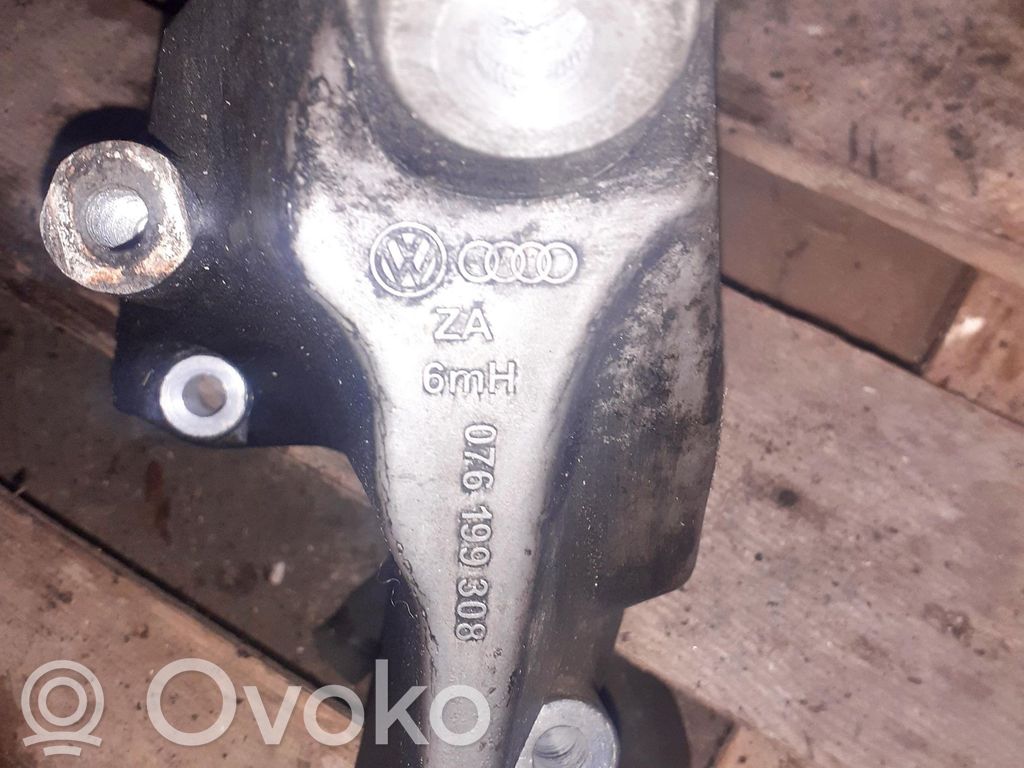 Engine mounting bracket   076199308