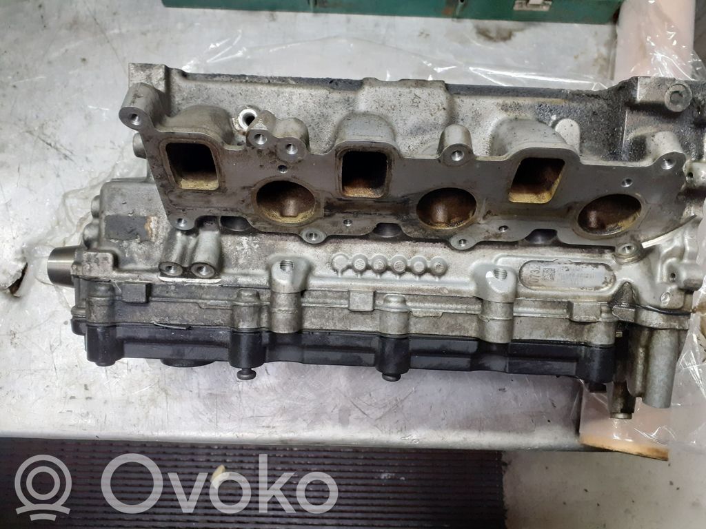Audi A5 8T 8F Engine head 