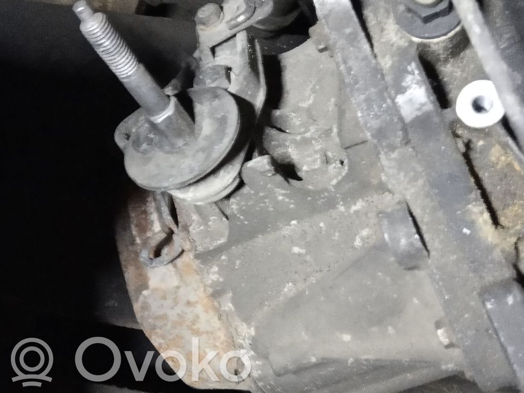 Citroen Berlingo Manuaalinen 6-portainen vaihdelaatikko 