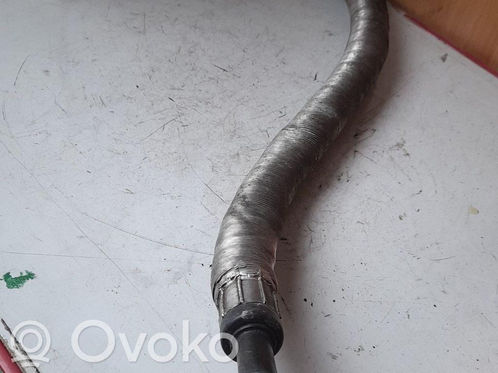 Ilmastointilaitteen putki (A/C)   64538386000,64538386000