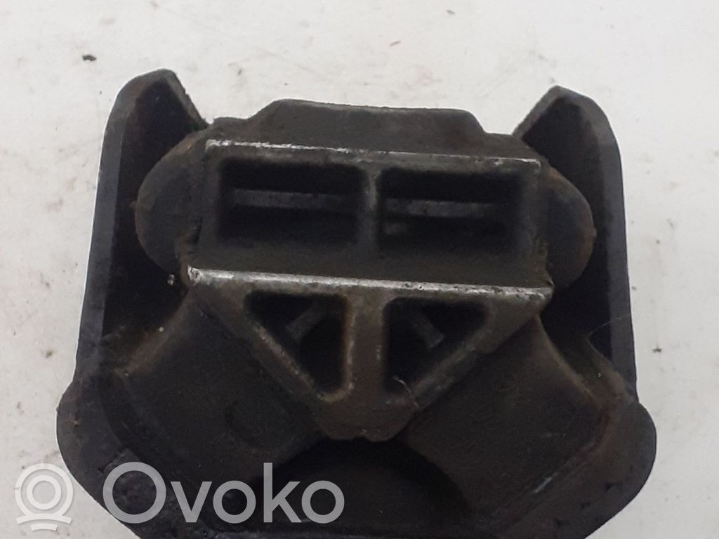 Mercedes-Benz Sprinter W906 Engine mount bracket 
