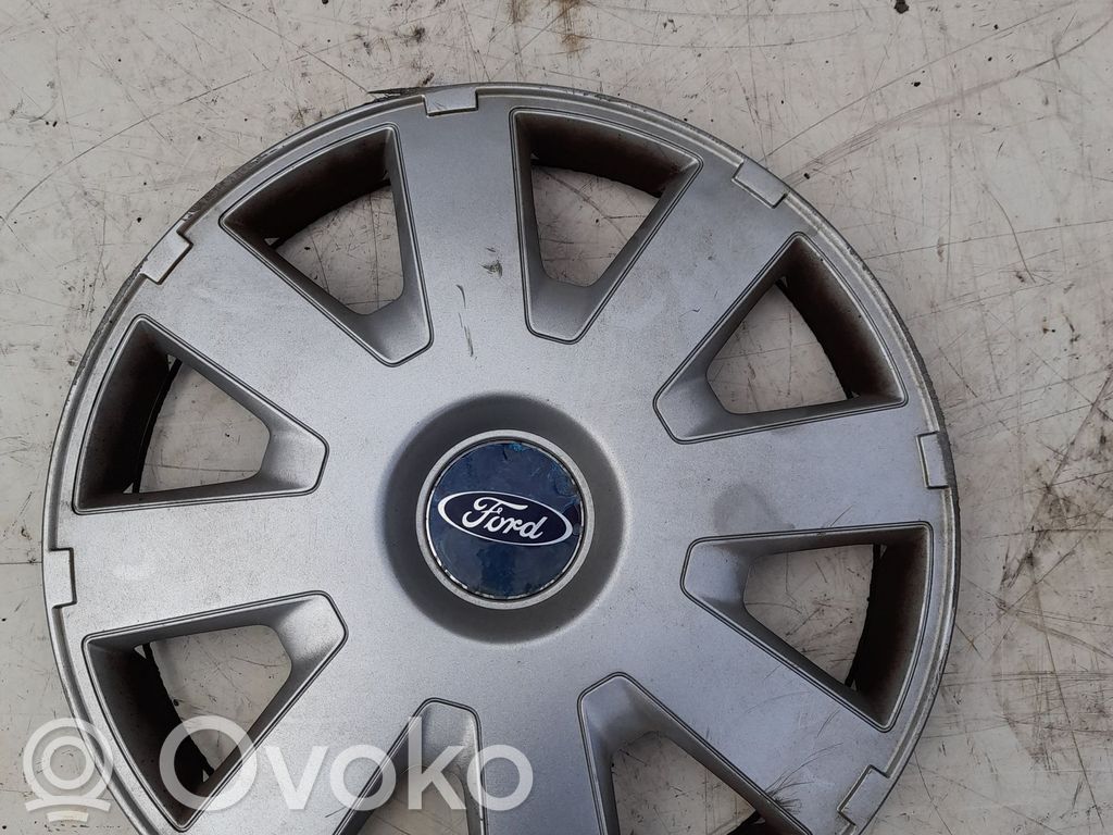 Ford Mondeo Mk III R20 wheel hub/cap/trim 