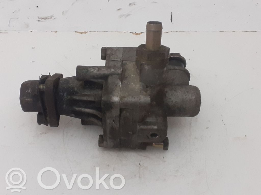 Audi 100 S4 C4 Power steering pump 