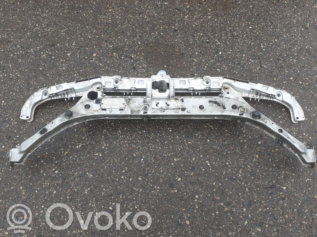 Ford Focus Панель радиаторов 