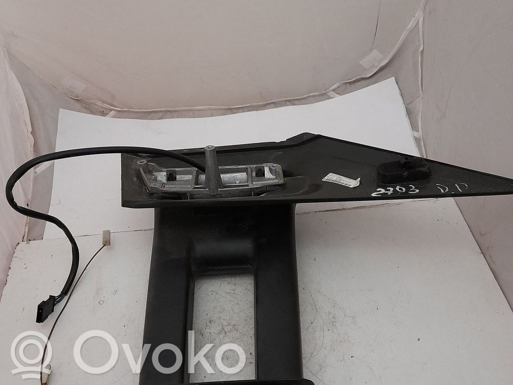 Mercedes-Benz Sprinter W906 Obudowa lusterka zewnętrznego drzwi przednich 