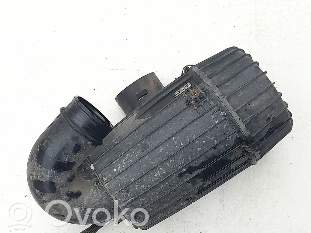 Iveco Daily 4th gen Cutie filtru aer 