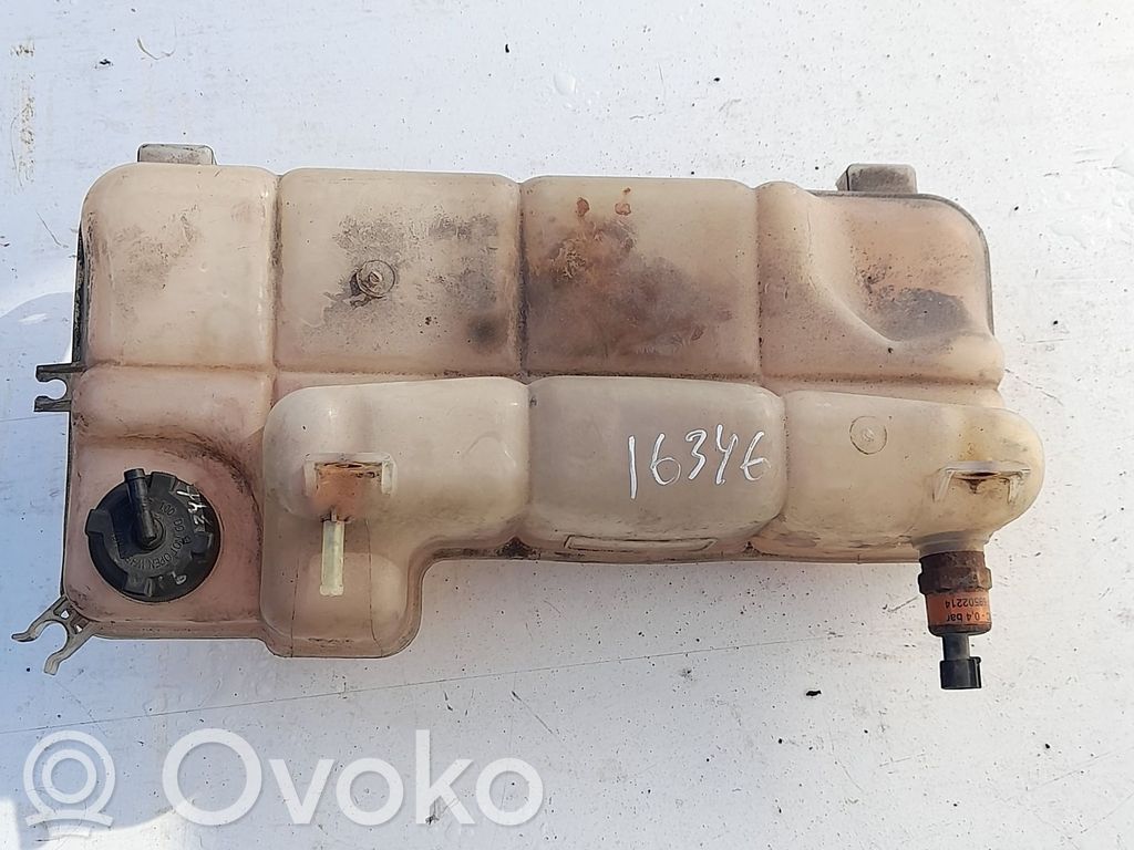 Iveco Daily 4th gen Depósito del refrigerante 