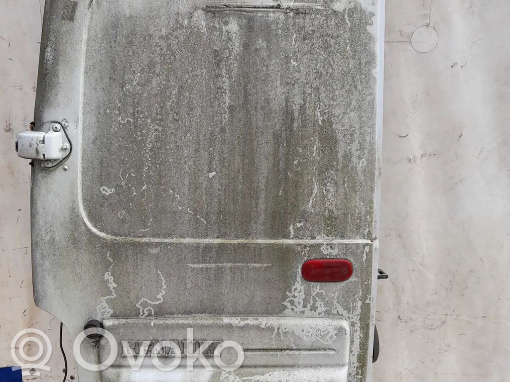 Renault Mascott Aizmugurējās durvis 
