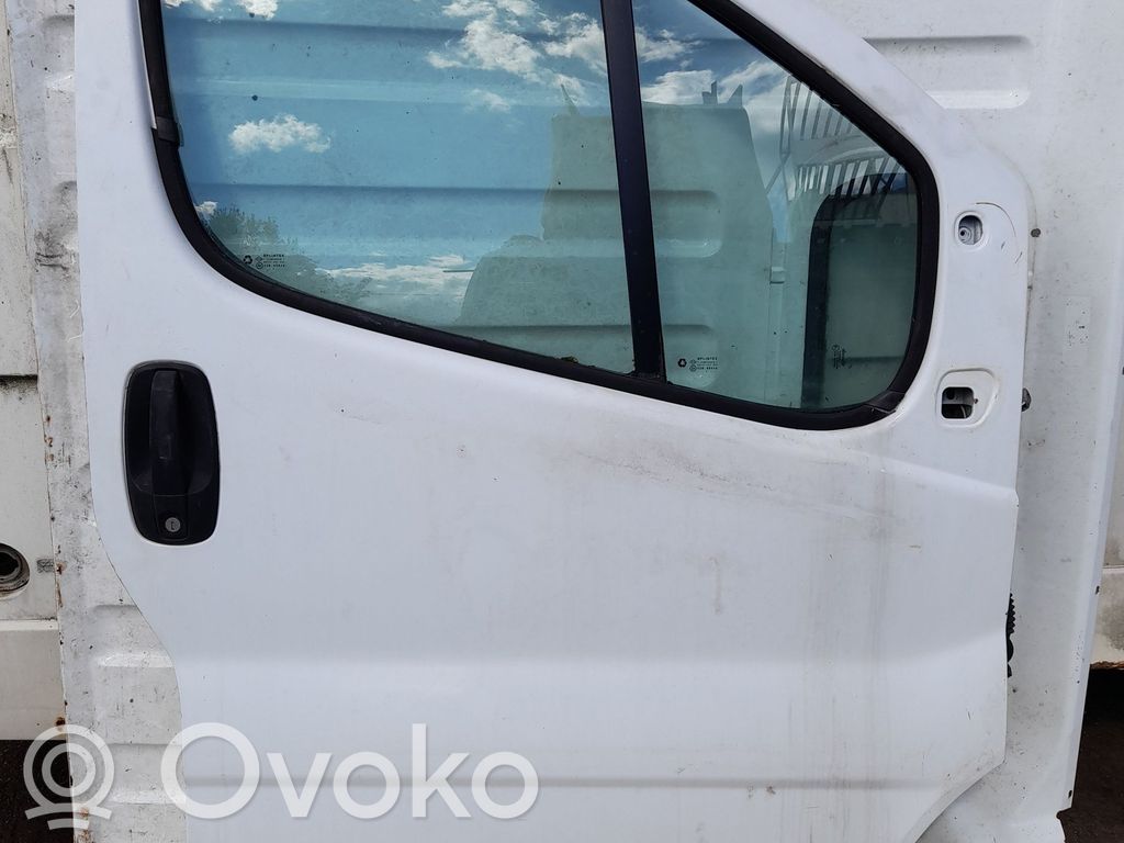 Opel Vivaro Puerta delantera 
