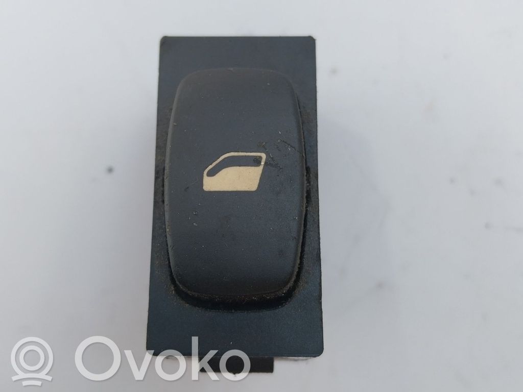 Peugeot 407 Sähkötoimisen ikkunan ohjauskytkin 