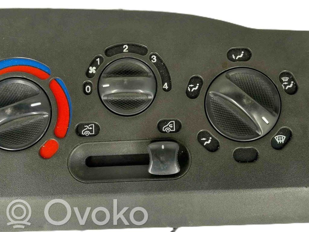 Interruptor de control del ventilador interior   123842800