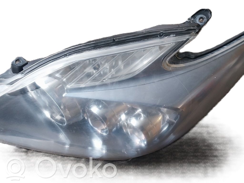 Toyota Prius (XW30) Lampa przednia 