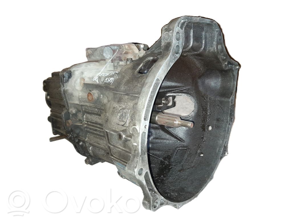 Iveco Daily 3rd gen Manualna 6-biegowa skrzynia biegów 