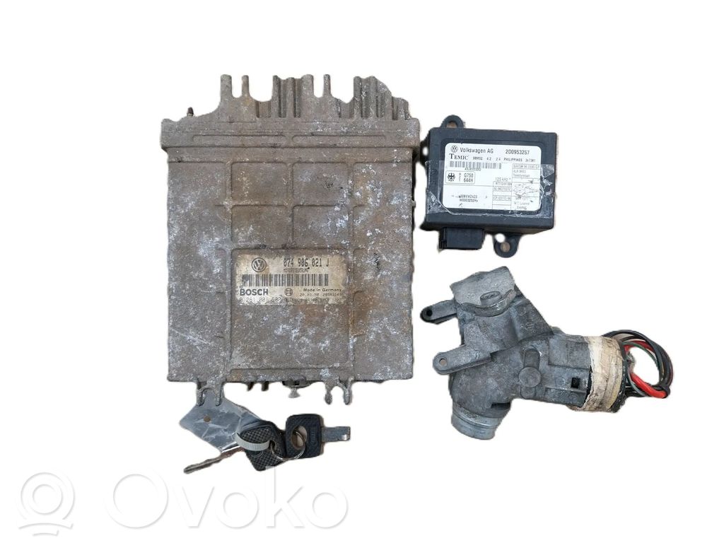 Volkswagen II LT Engine ECU kit and lock set 