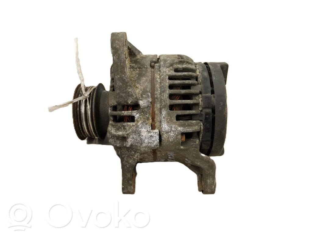 Iveco Daily 3rd gen Alternador 