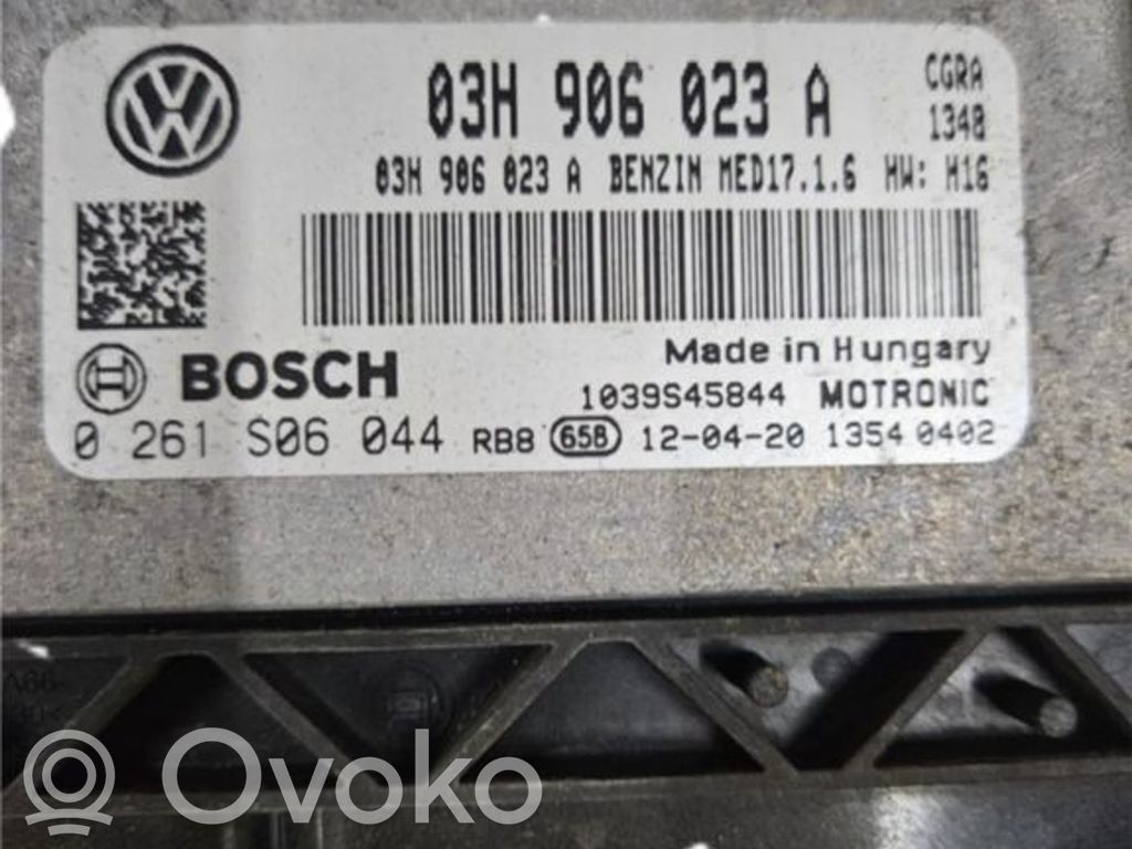 Porsche Cayenne (92A) Engine control unit/module 