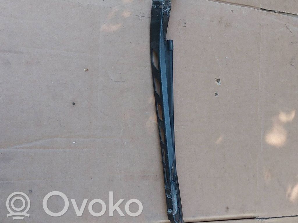 BMW 5 E60 E61 Wischerarm vorne 