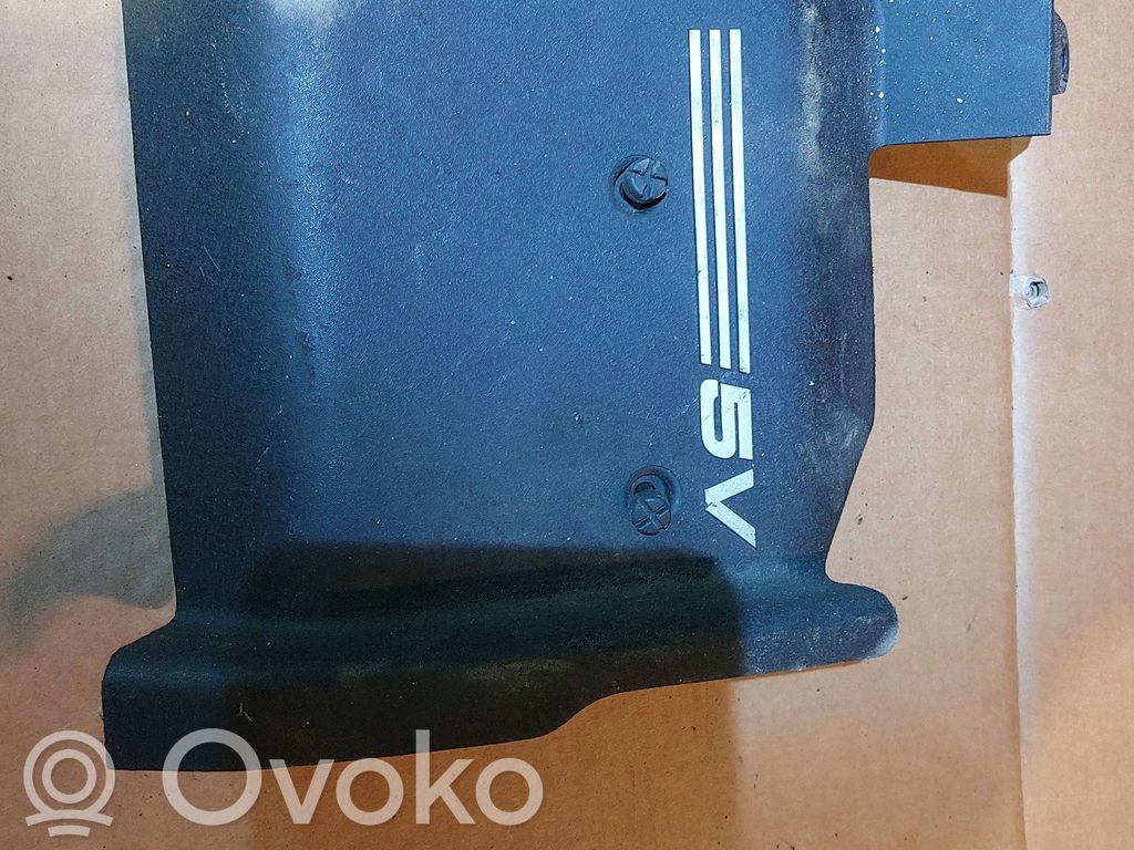 Audi A8 S8 D2 4D Moottorin koppa 