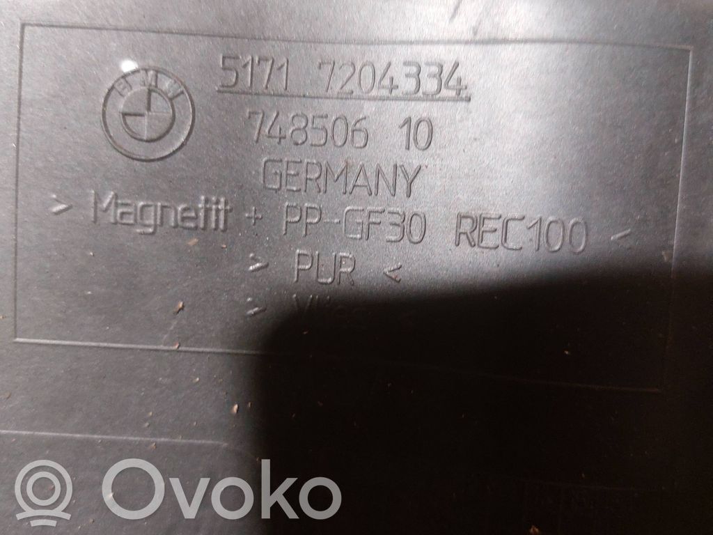 BMW 5 F10 F11 Muu moottoritilan osa 