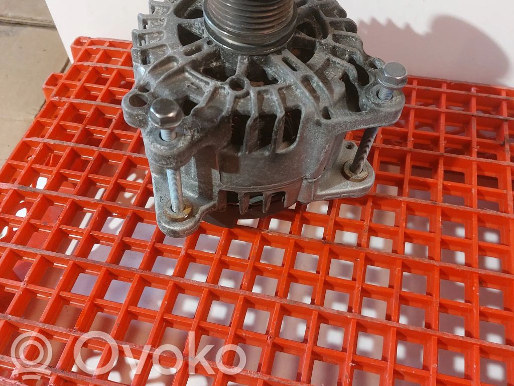 Audi Q5 SQ5 8R Alternator 