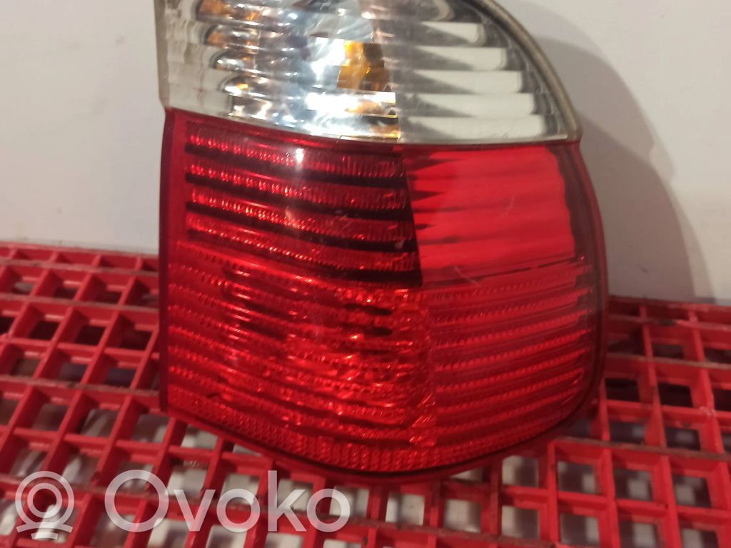 Rear/tail lights   2496339,392648
