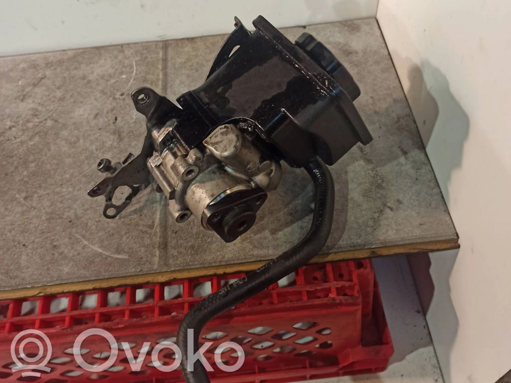 Power steering pump   6756575,7692974519,1095155,10954570,1095748,1095845,32411095155,32411095748,32411095749,32411095750,32416750938,32416754172,32416756575,32416756930,32416757465,32416761876,6757465,6757914,6761876,6762279
