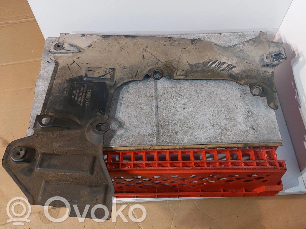 Audi A8 S8 D3 4E Protecție inferioară rezervor combustibil 