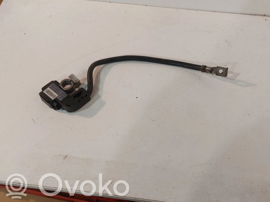 BMW 3 E90 E91 Minus / Klema / Przewód akumulatora 