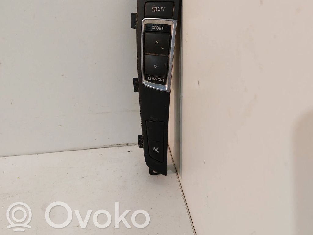 BMW 5 F10 F11 Przycisk / Włącznik ESP 