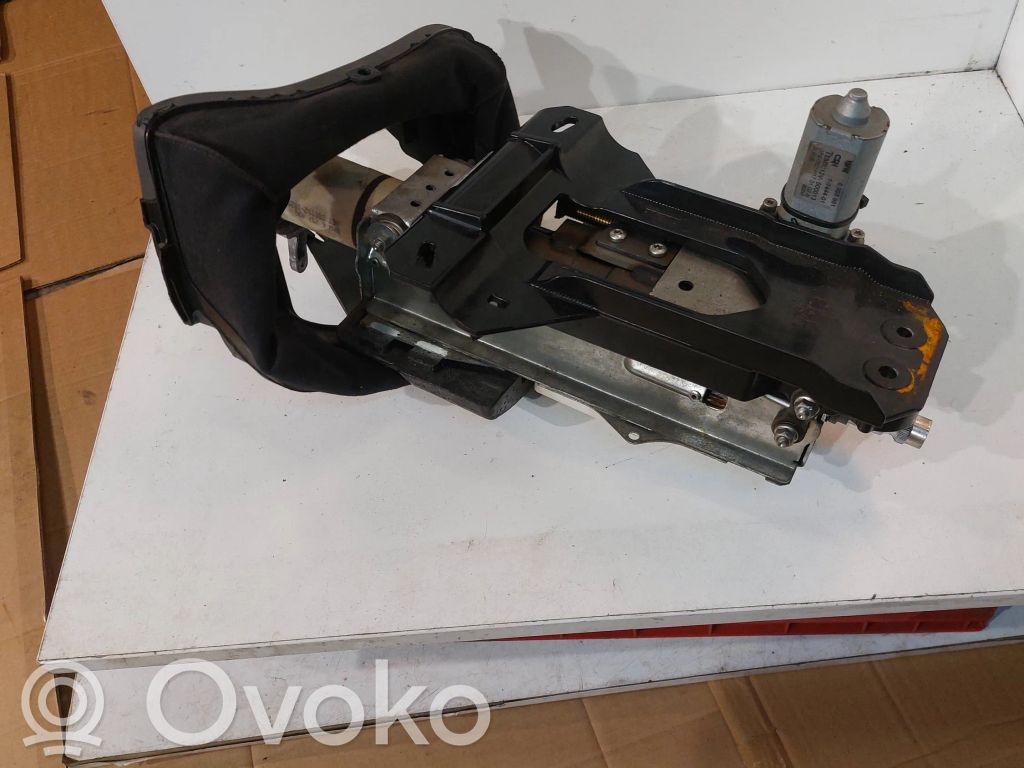 BMW 7 E65 E66 Ohjauspyörän akseli 