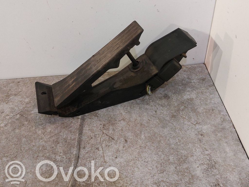 BMW 5 E60 E61 Accelerator throttle pedal 