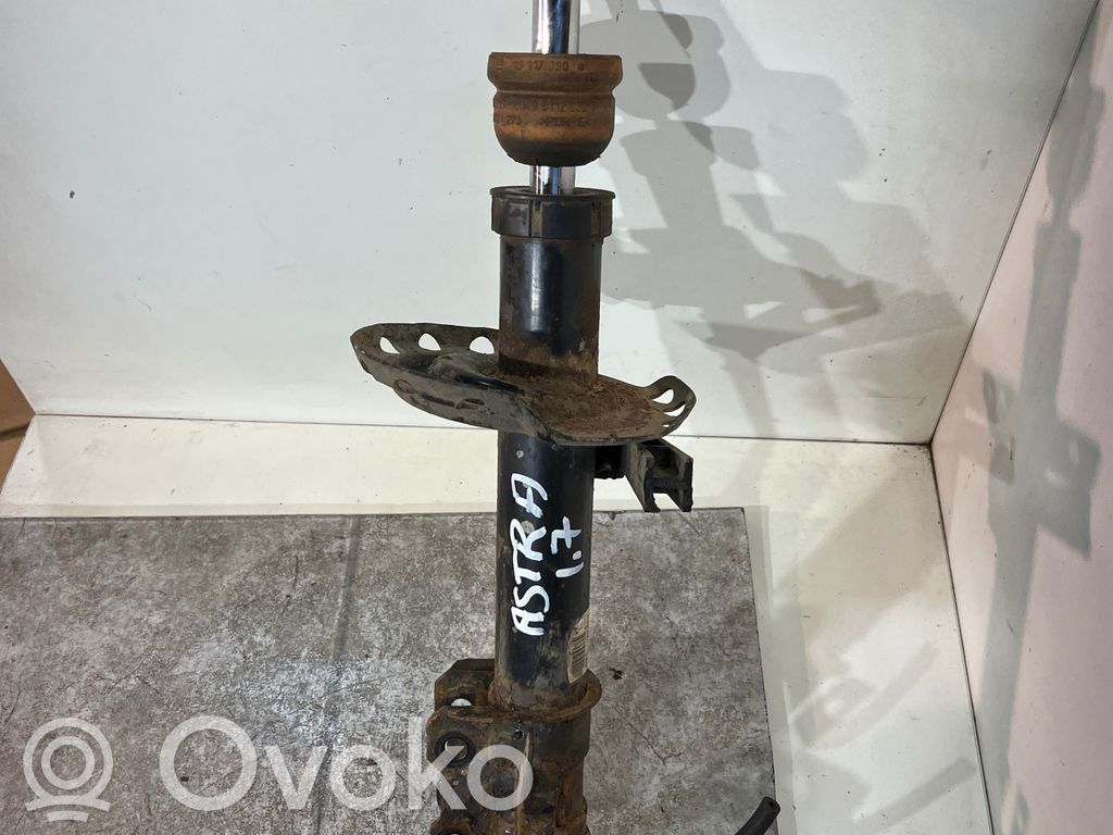 Opel Astra H Amortyzator przedni 