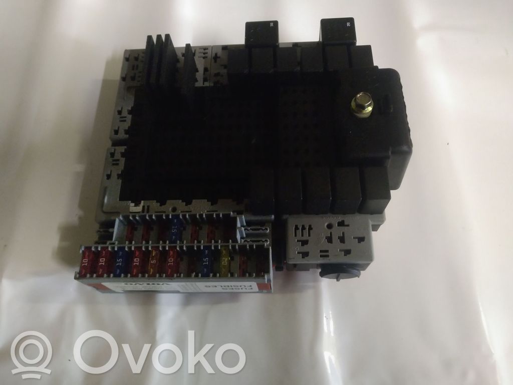 Mukavuusmoduuli   8645410,00W474