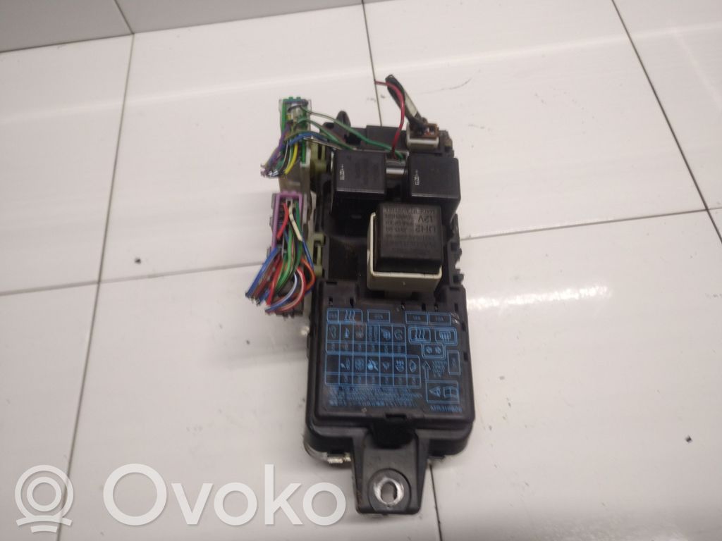 Mitsubishi Space Star Fuse module 