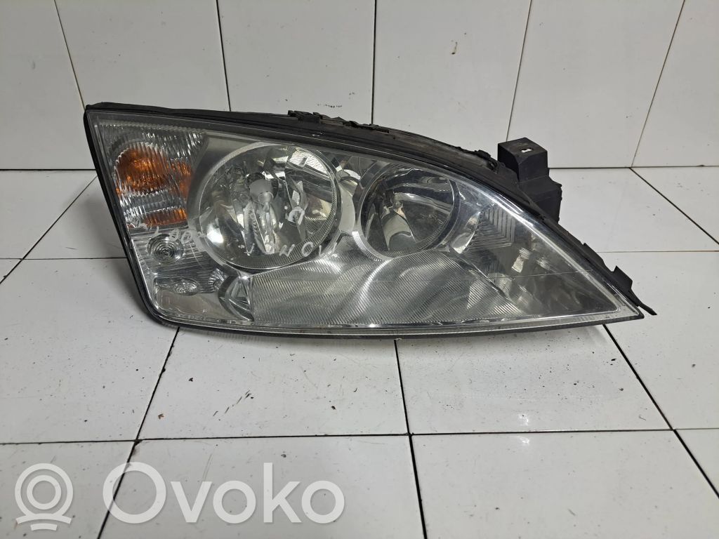 Ford Mondeo Mk III Phare frontale 
