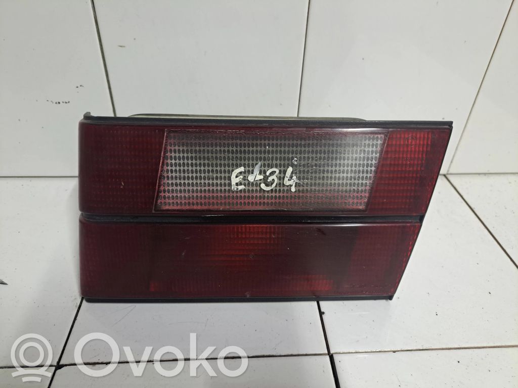 BMW 5 E34 Tailgate rear/tail lights 
