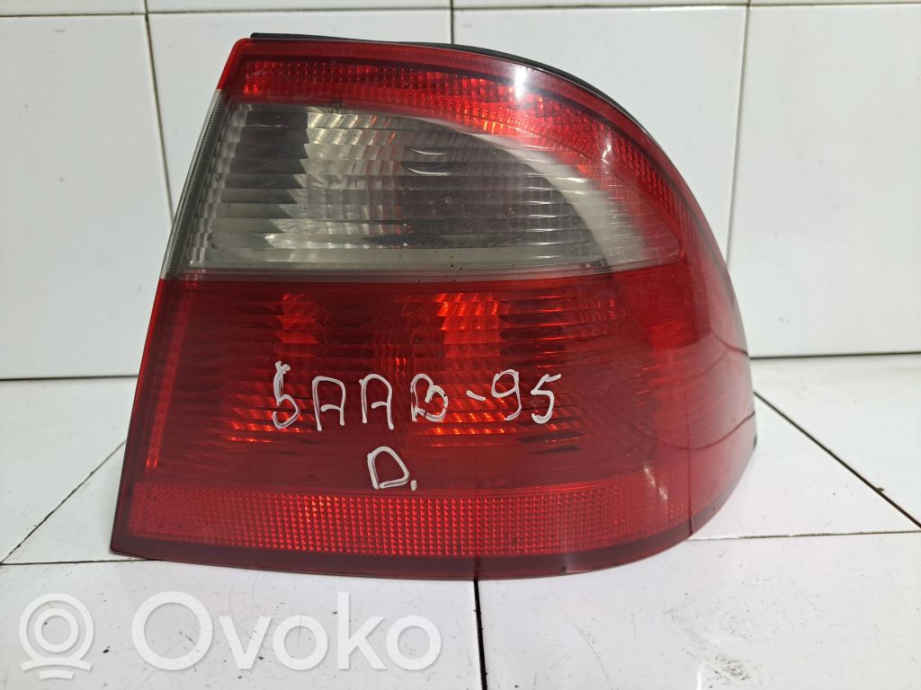 Rear/tail lights   03316R