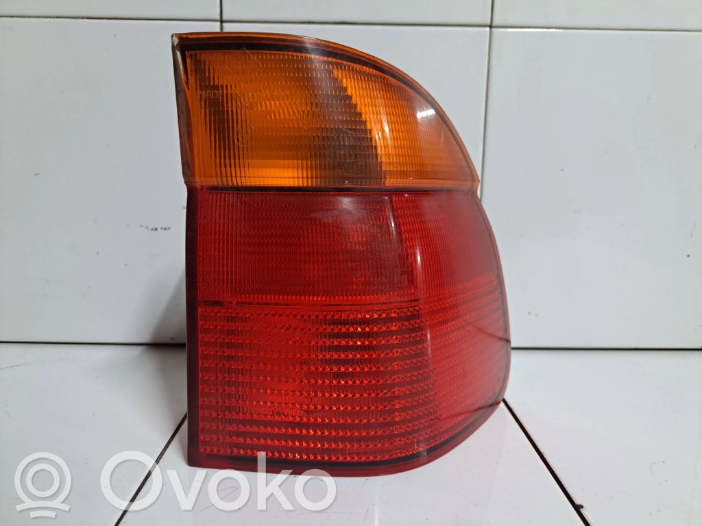 Rear/tail lights   8361672,8371328