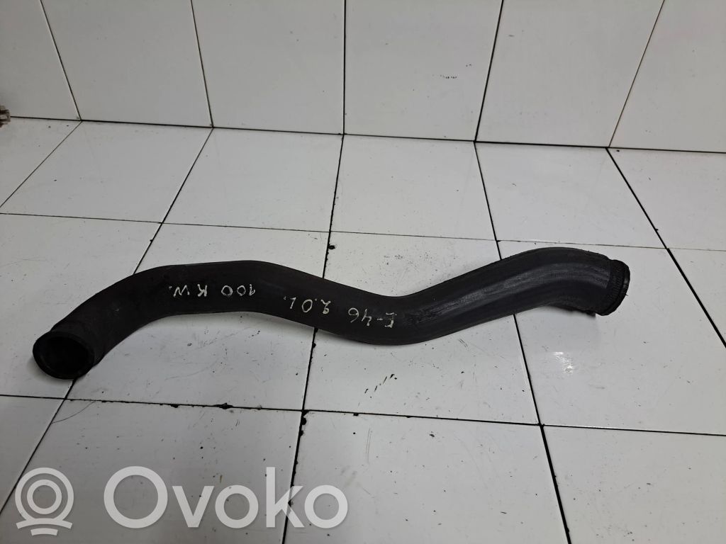 BMW 3 E46 Välijäähdyttimen letku 