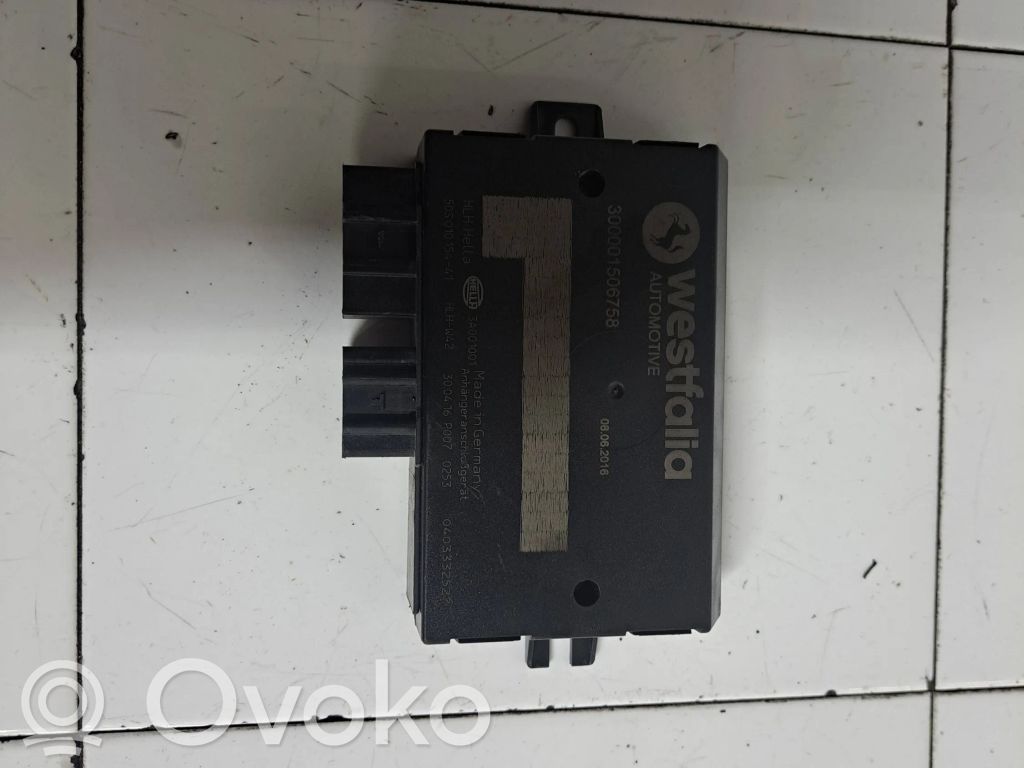 Volkswagen Jetta V Vetokoukun ohjainlaite/moduuli 
