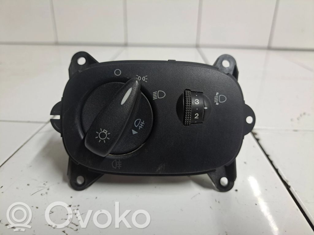 Ford Transit -  Tourneo Connect Interruptor de luz 
