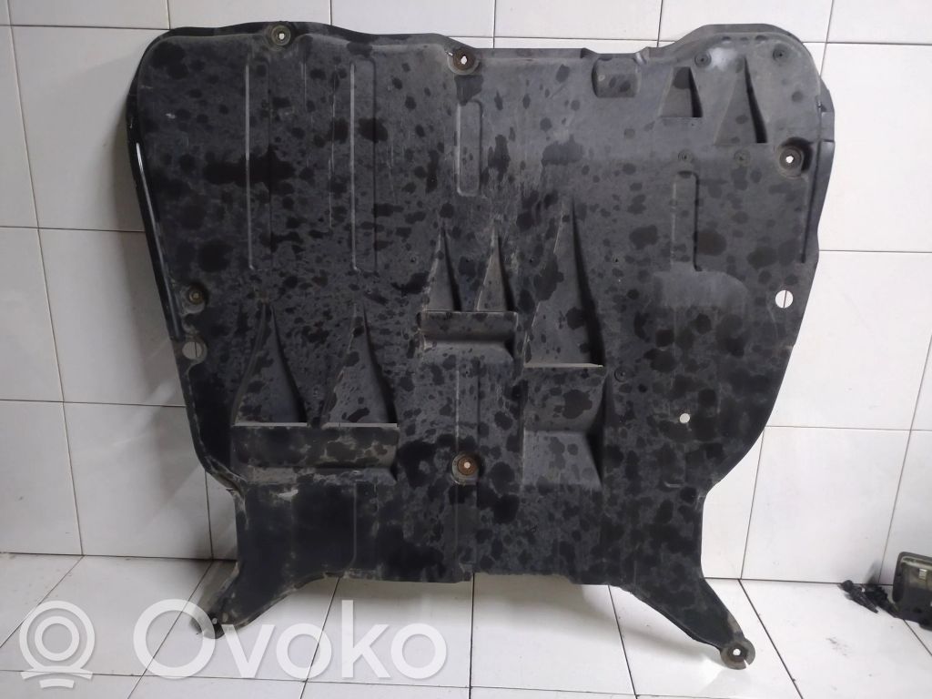 Volvo S80 Engine splash shield/under tray 