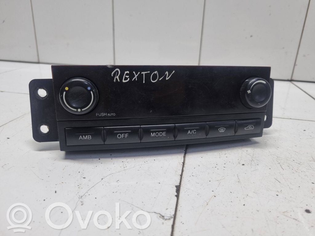 SsangYong Rexton Climate control unit 