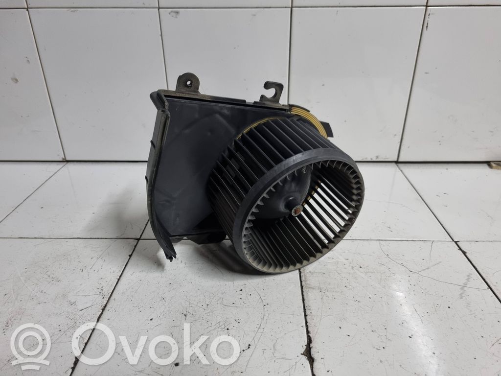 Toyota Proace Heizungslüfter 