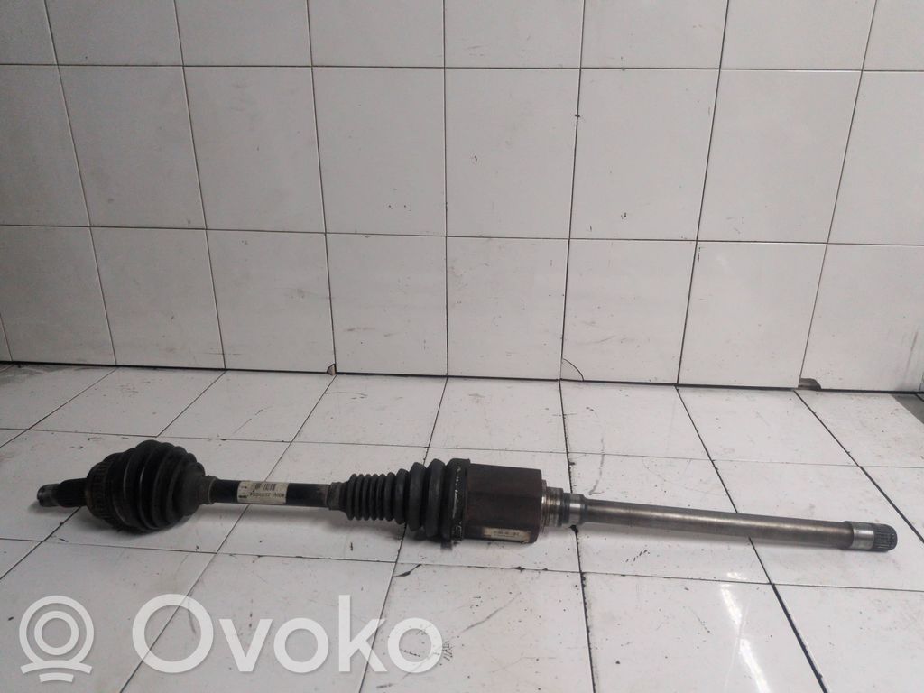 Priekinis pusašis   7529390,16012007,6263138400045