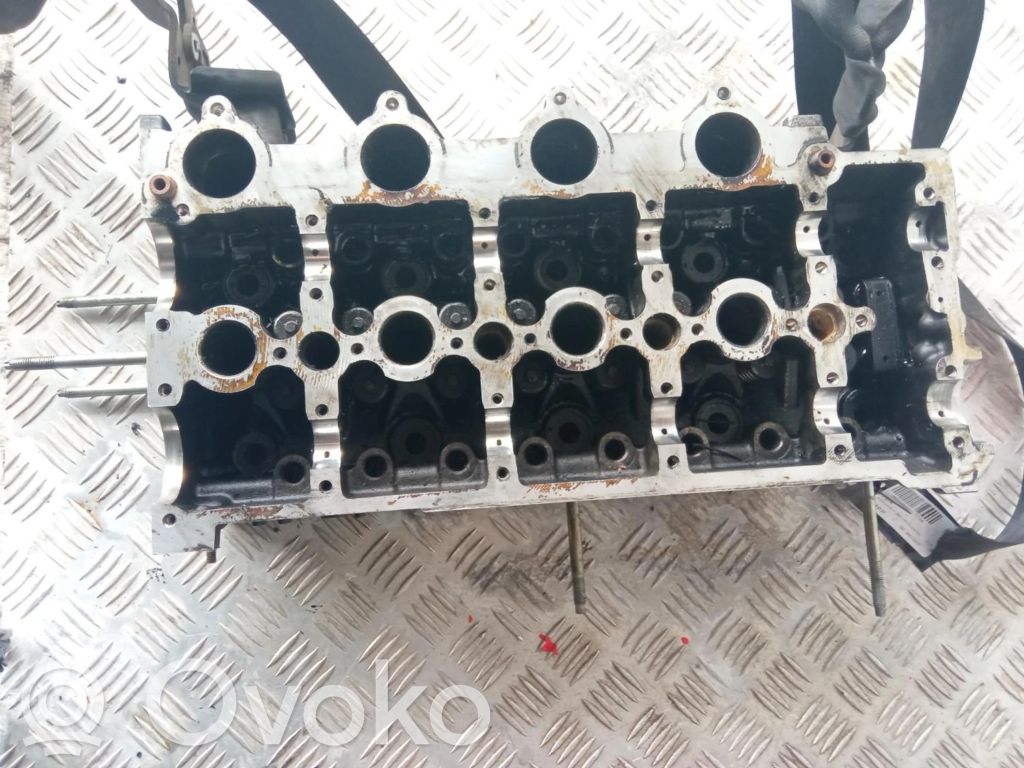 Culata del motor   9641752610