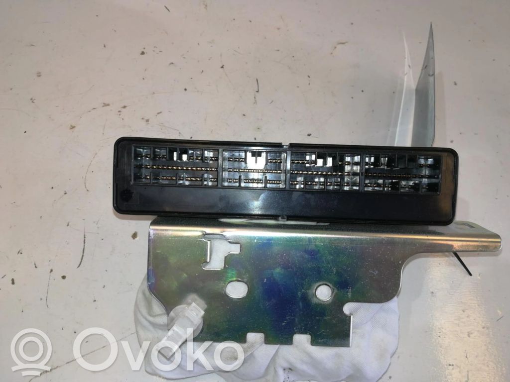 Subaru Impreza II Moottorin ohjainlaite/moduuli 