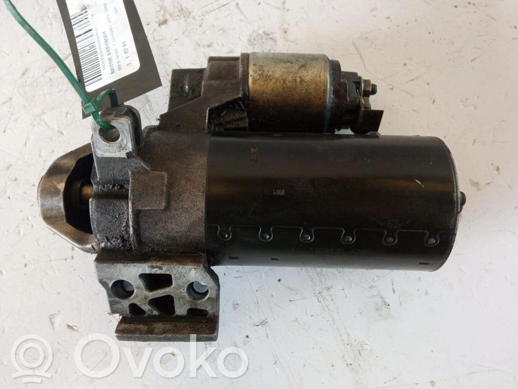 Motor de arranque   779800603