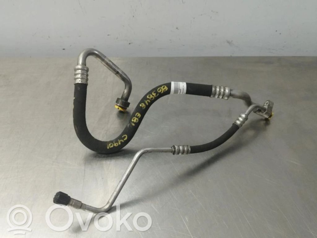 Ilmastointilaitteen putki (A/C)   6453922331701